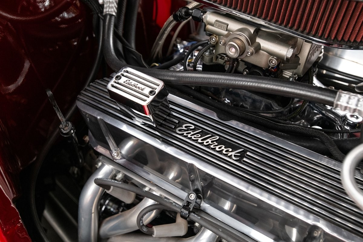 Ford-Sedan-1934-Sedan-23