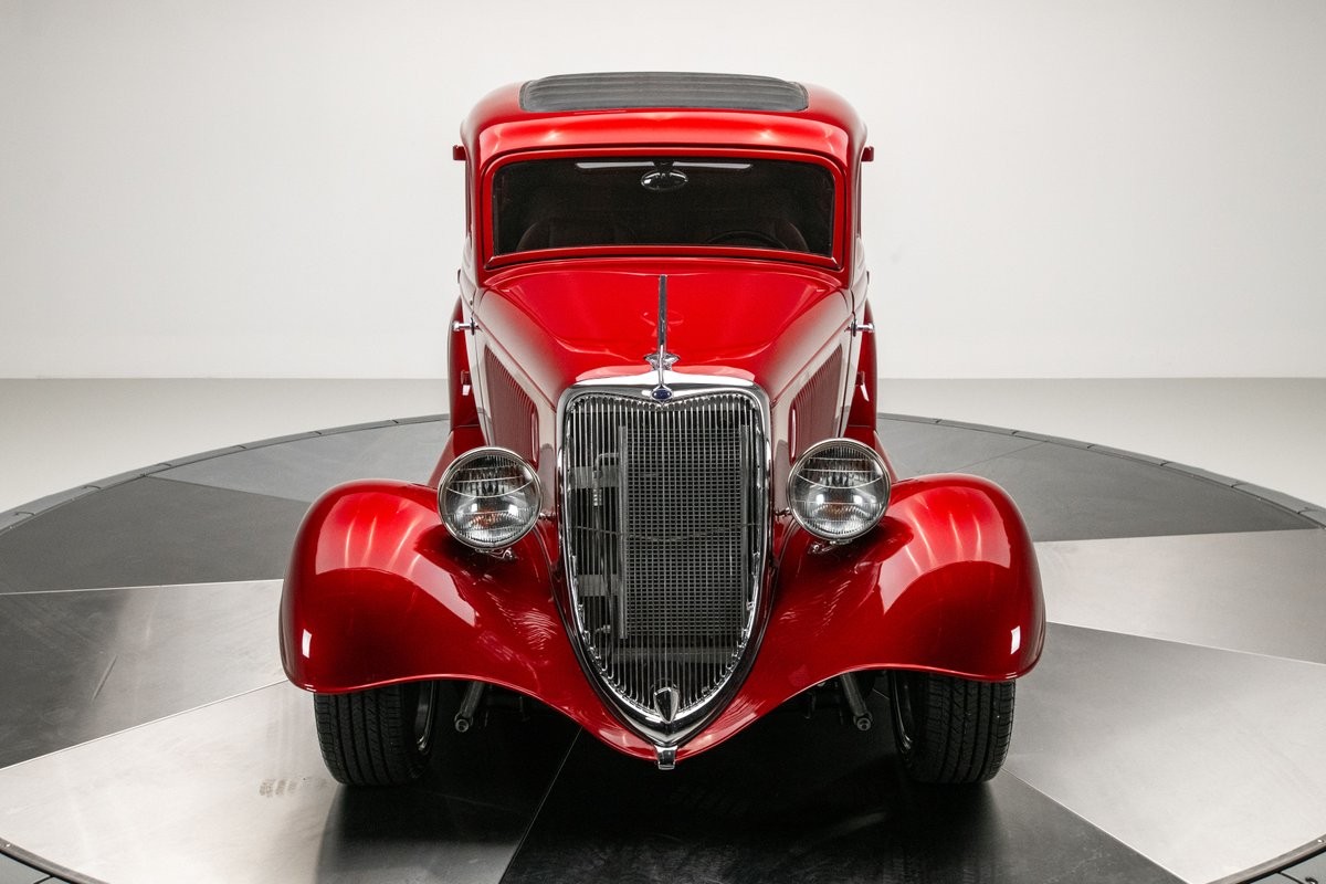 Ford-Sedan-1934-Sedan-7