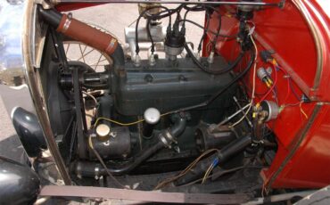 Ford-Speedster-1929-Orange-Burgundy-11