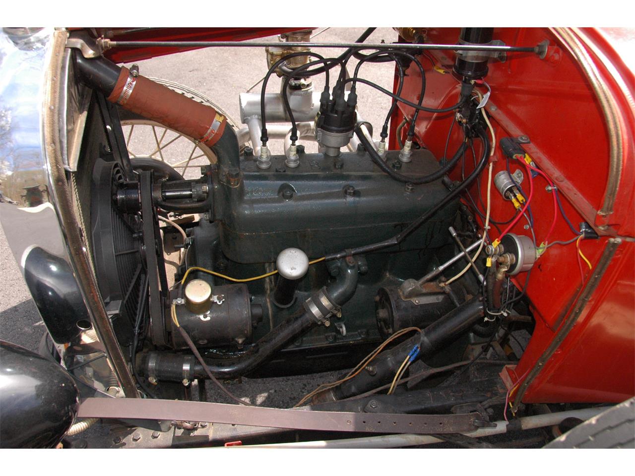 Ford-Speedster-1929-Orange-Burgundy-11