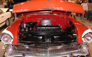 Ford-Sunliner-1955-Red-And-While-Red-And-White-1