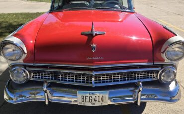 Ford-Sunliner-1955-Red-And-While-Red-And-White-12