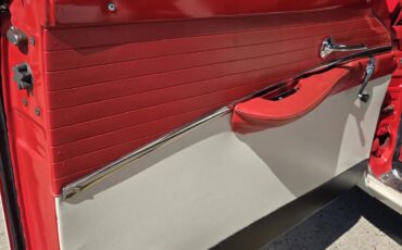 Ford-Sunliner-1955-Red-And-While-Red-And-White-16
