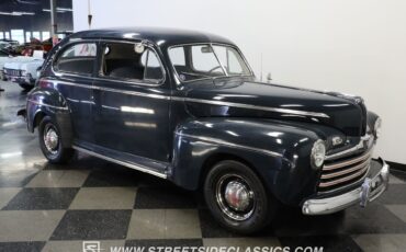 Ford-Super-Deluxe-1946-Sedan-13
