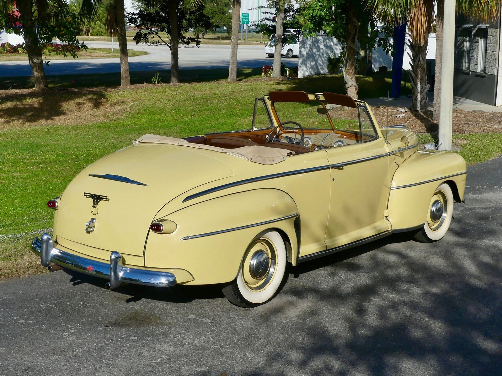 Ford-Super-Deluxe-1948-Convertible-20