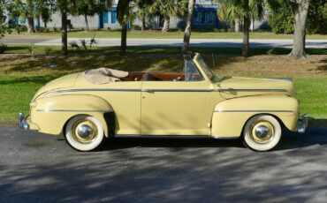Ford-Super-Deluxe-1948-Convertible-23