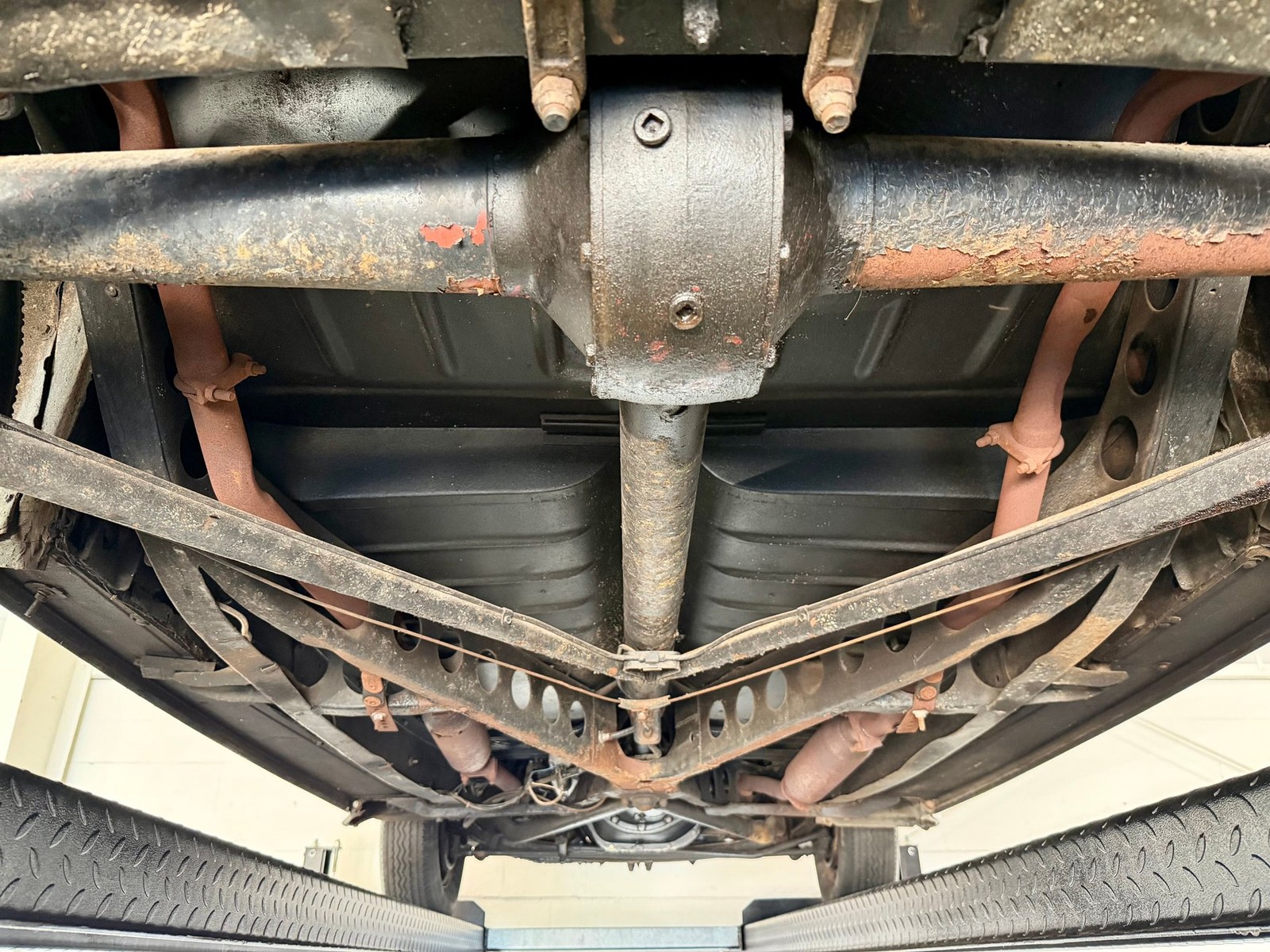 Ford-Super-Deluxe-1948-Convertible-6