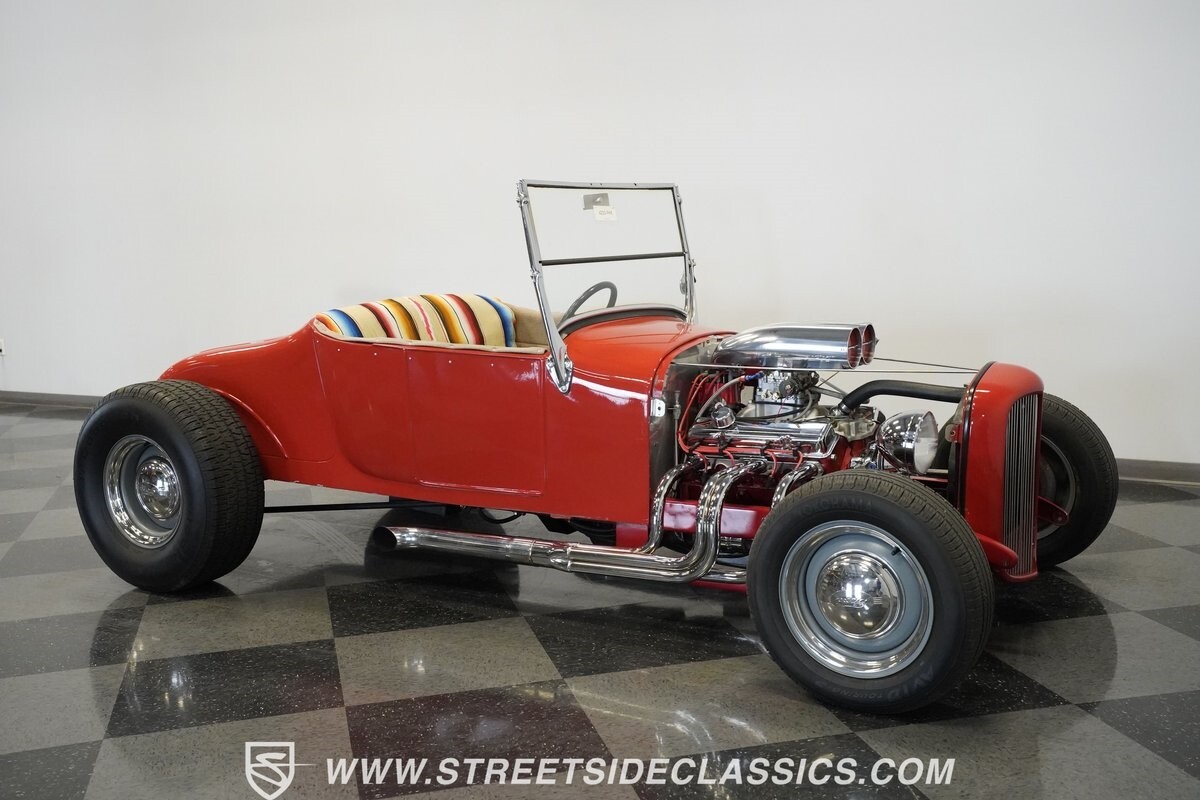 Ford-T-Bucket-1927-Roadster-13