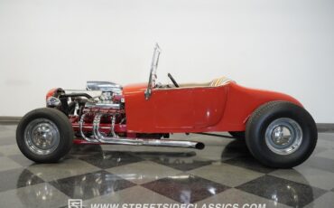 Ford-T-Bucket-1927-Roadster-2
