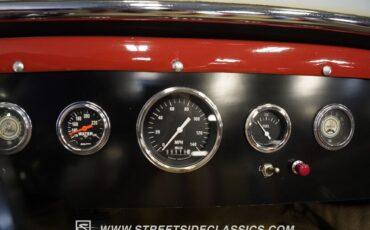 Ford-T-Bucket-1927-Roadster-28