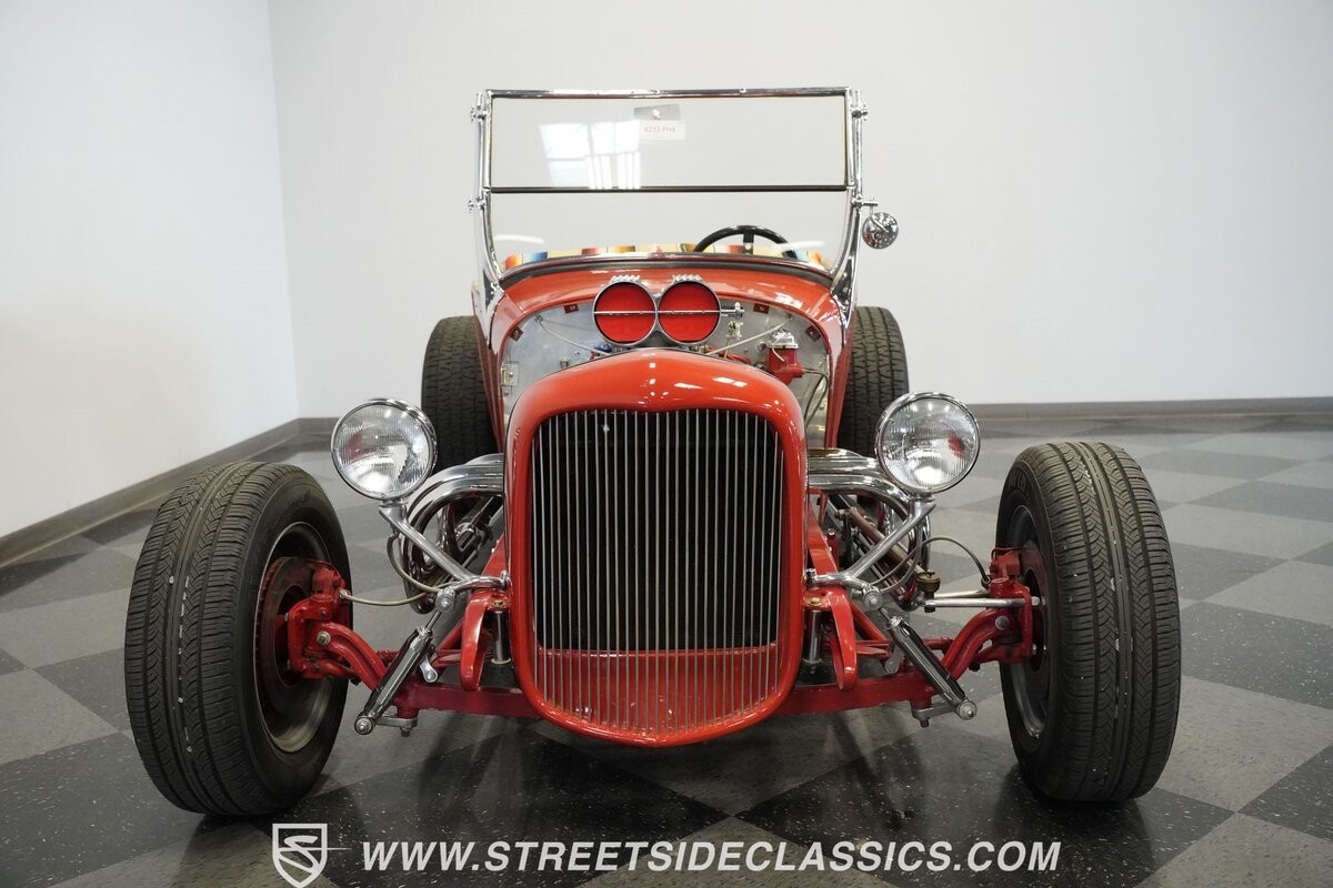 Ford-T-Bucket-1927-Roadster-36