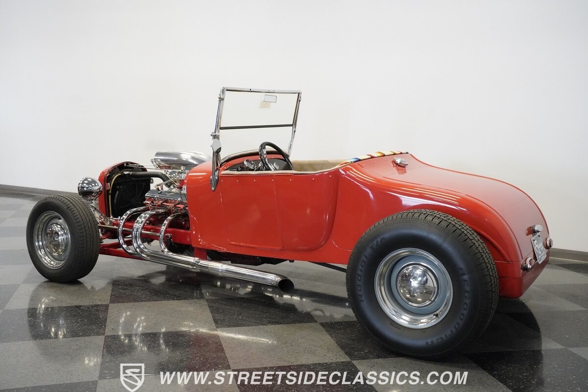 Ford-T-Bucket-1927-Roadster-38