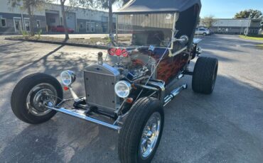 Ford-T-bucket-1923-Deep-Purple-Metallic-Black-6