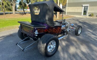 Ford-T-bucket-1923-Deep-Purple-Metallic-Black-7