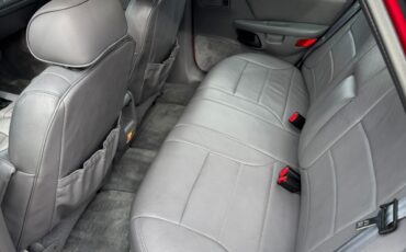 Ford-Taurus-1992-Sedan-6