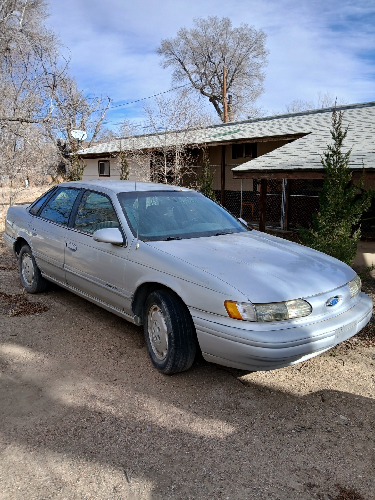 Ford Taurus 1995 Sedan