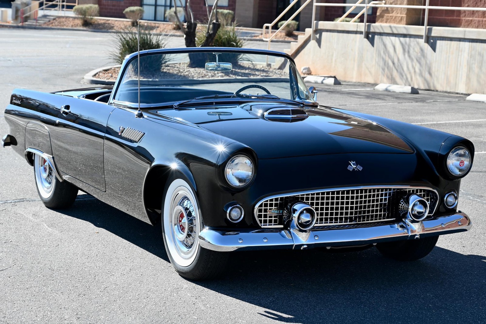 Ford-Thunderbird-1955-15