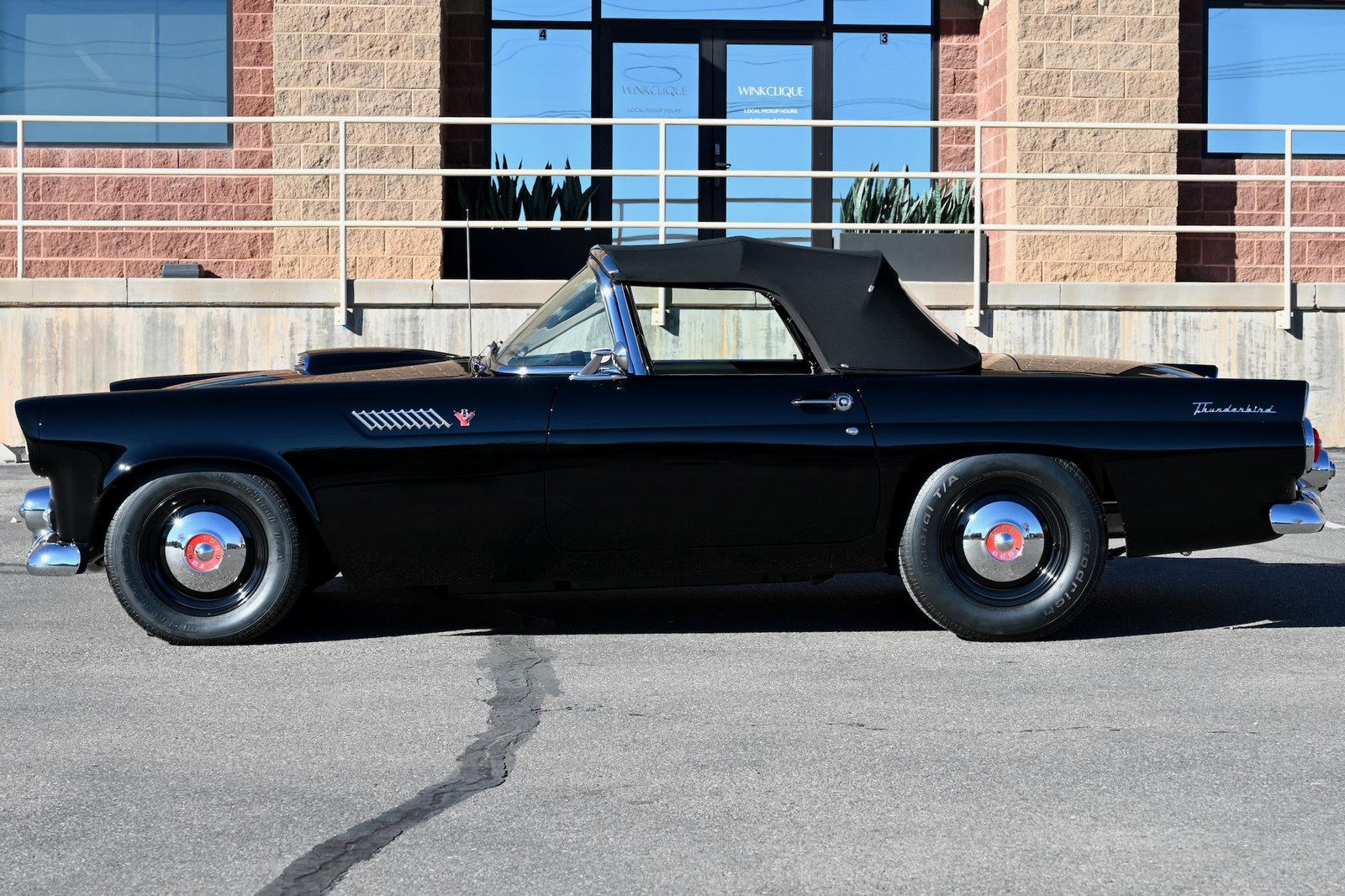 Ford-Thunderbird-1955-22