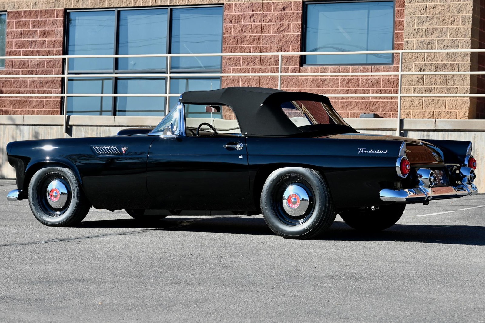Ford-Thunderbird-1955-23