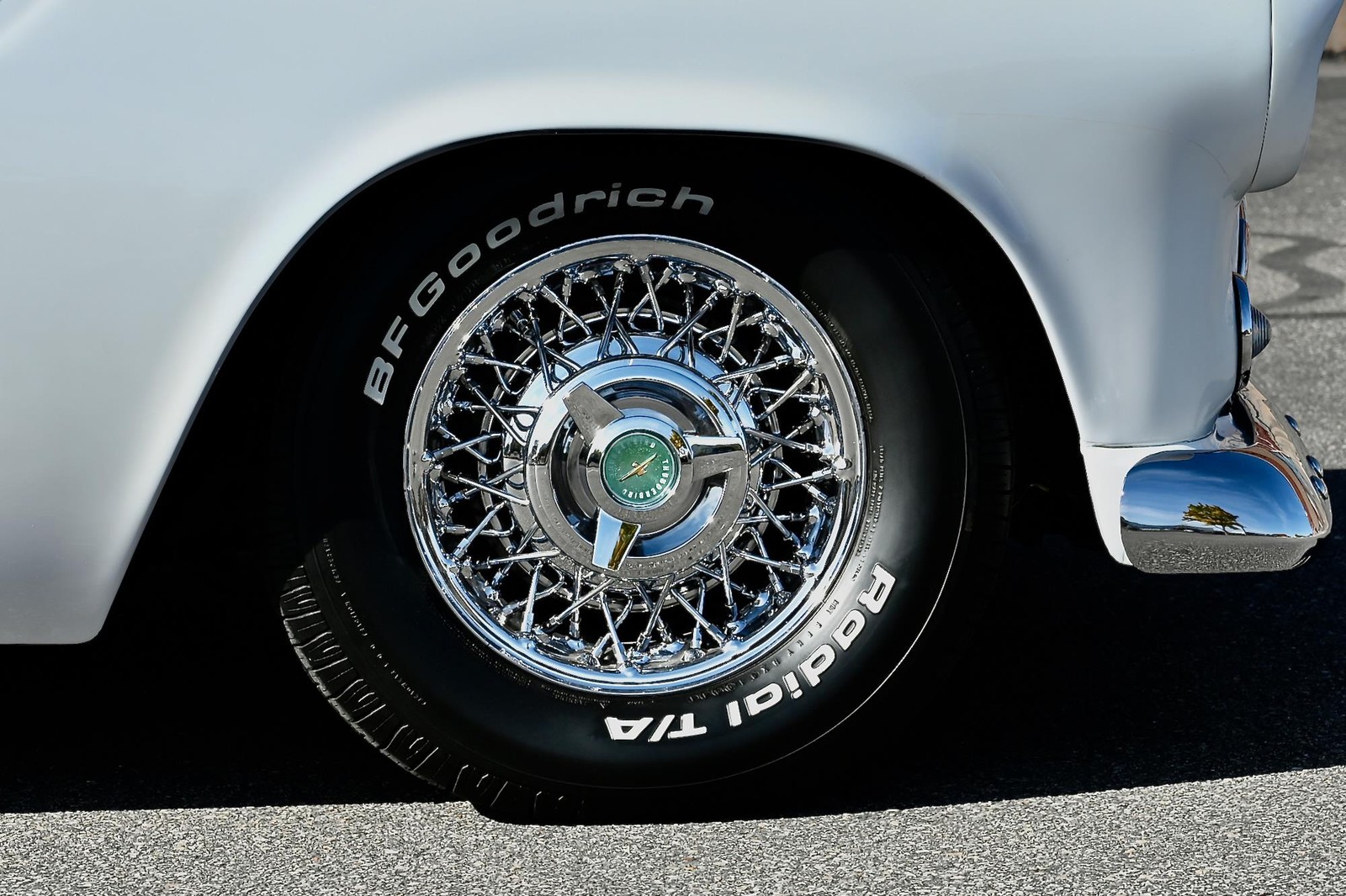 Ford-Thunderbird-1955-32