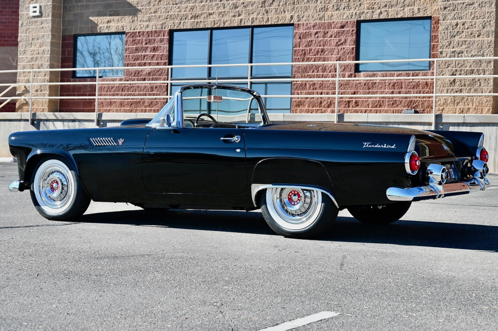 Ford-Thunderbird-1955-5