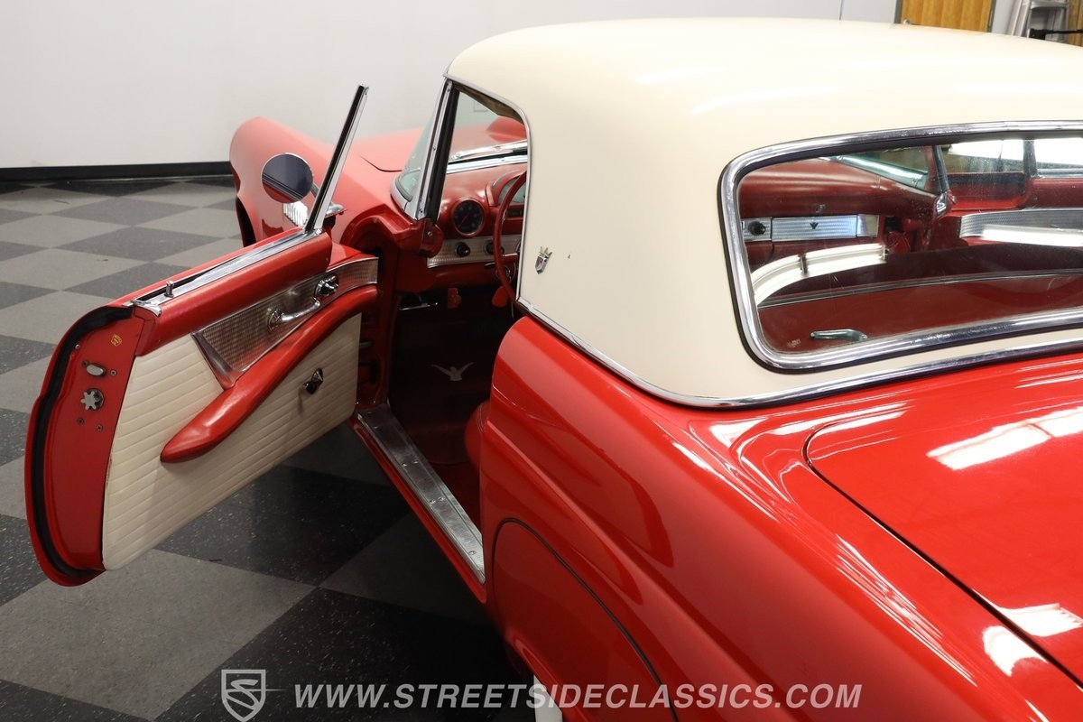 Ford-Thunderbird-1955-Convertible-32