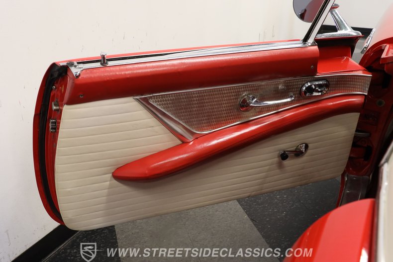 Ford-Thunderbird-1955-Torch-Red-Red-ampamp-White-37