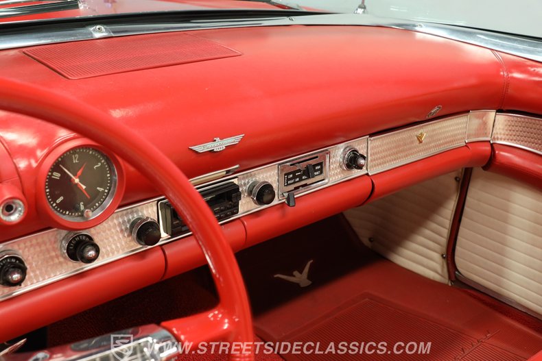 Ford-Thunderbird-1955-Torch-Red-Red-ampamp-White-40