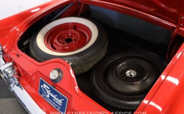 Ford-Thunderbird-1955-Torch-Red-Red-ampamp-White-9