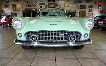 Ford-Thunderbird-1956-Classic-Car-12