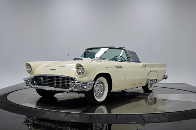 Ford Thunderbird 1956