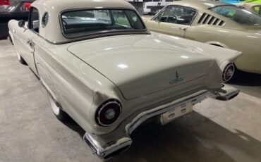 Ford-Thunderbird-1957-1