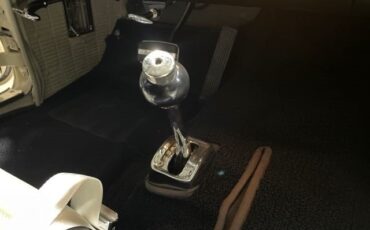 Ford-Thunderbird-1957-11