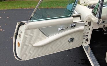 Ford-Thunderbird-1957-Convertible-11