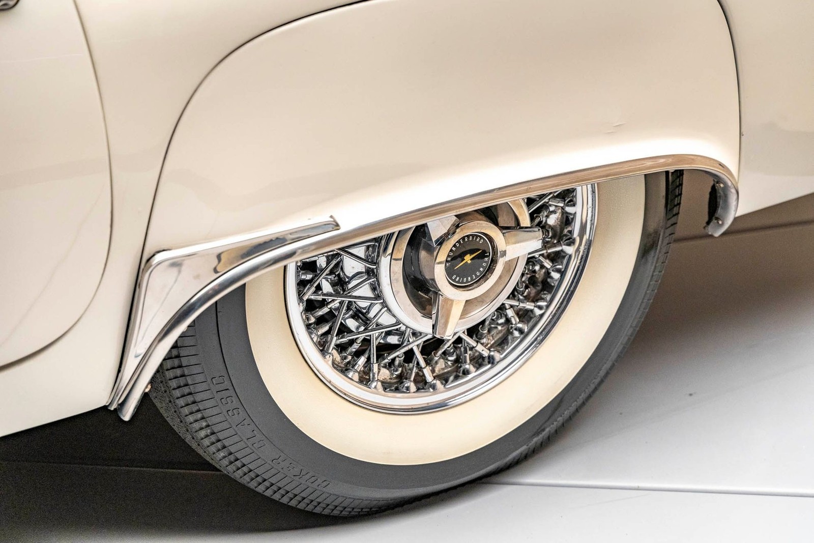 Ford-Thunderbird-1957-Convertible-15