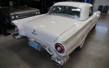 Ford-Thunderbird-1957-Convertible-16