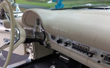 Ford-Thunderbird-1957-Convertible-17