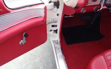 Ford-Thunderbird-1957-Convertible-18