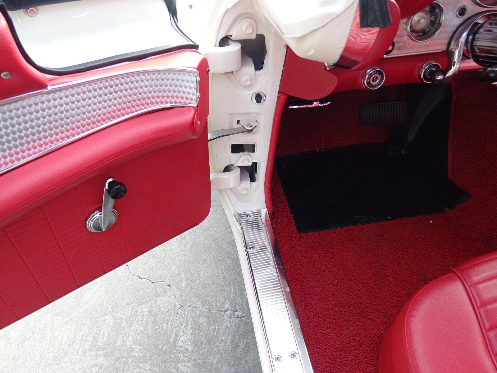 Ford-Thunderbird-1957-Convertible-18