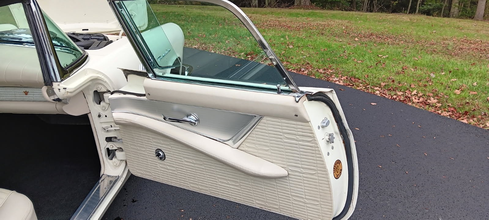 Ford-Thunderbird-1957-Convertible-18