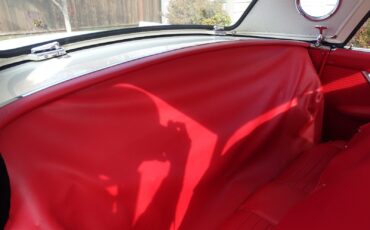 Ford-Thunderbird-1957-Convertible-21