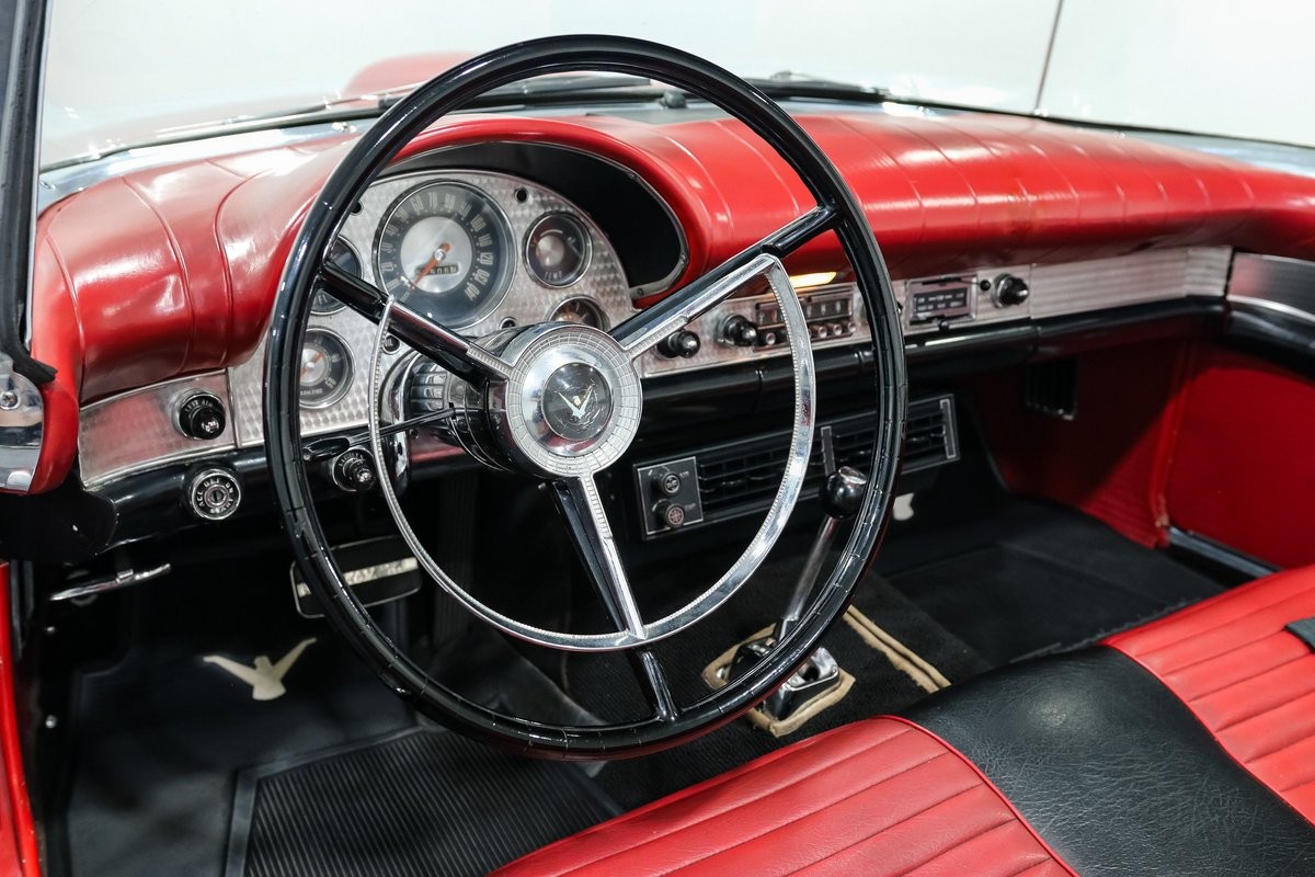 Ford-Thunderbird-1957-Convertible-21