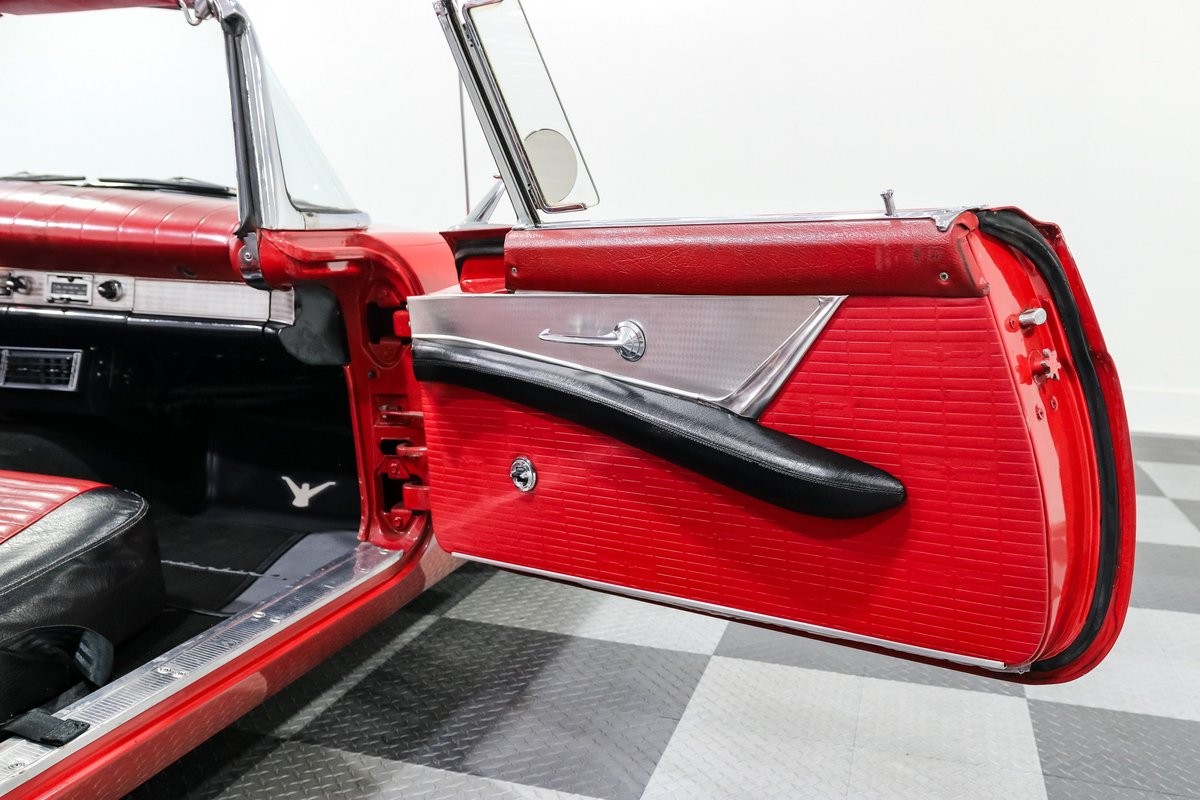 Ford-Thunderbird-1957-Convertible-25