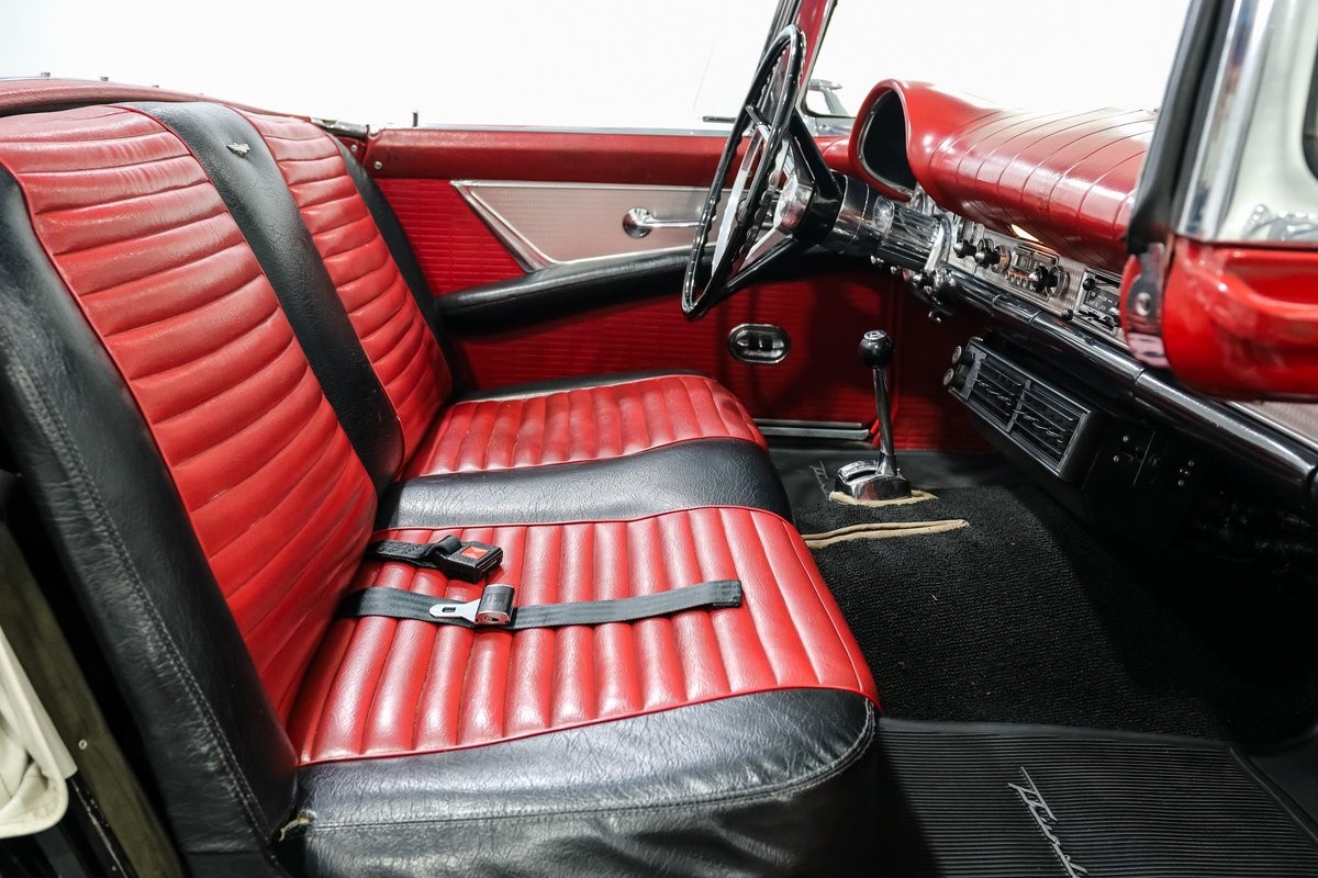 Ford-Thunderbird-1957-Convertible-29