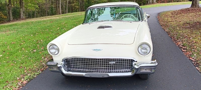 Ford-Thunderbird-1957-Convertible-3