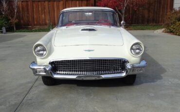 Ford-Thunderbird-1957-Convertible-3