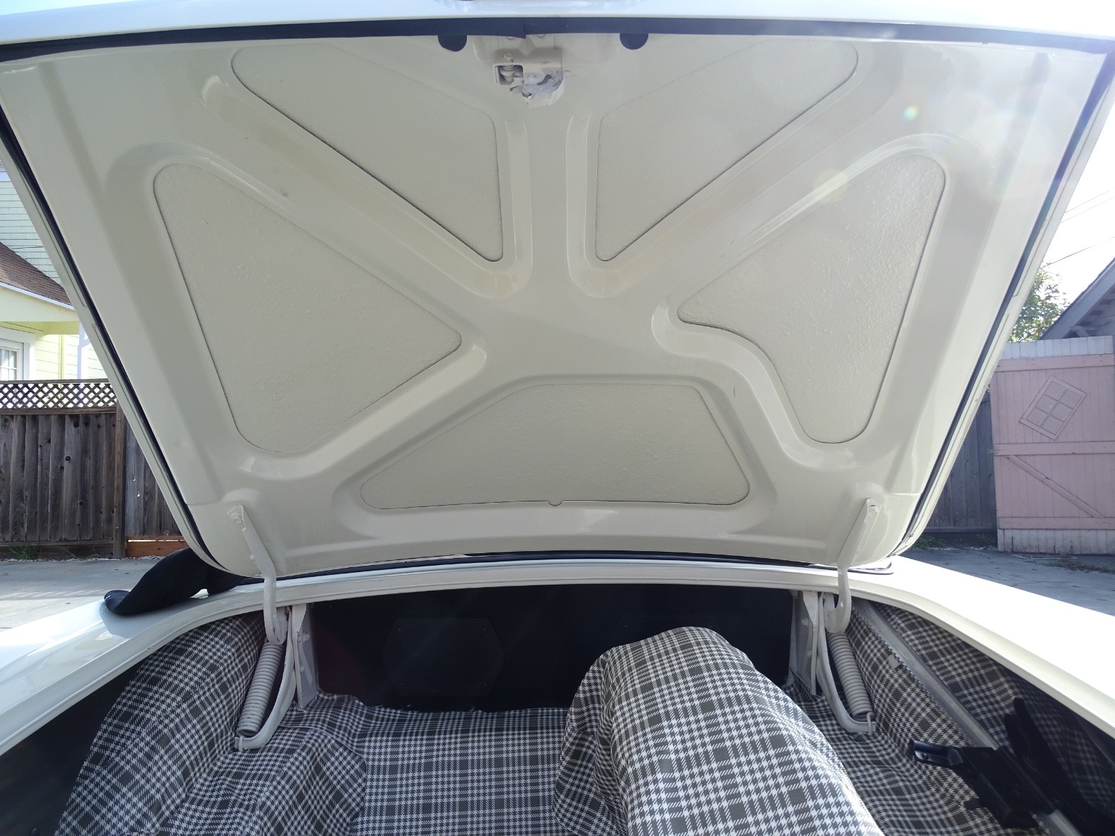 Ford-Thunderbird-1957-Convertible-31