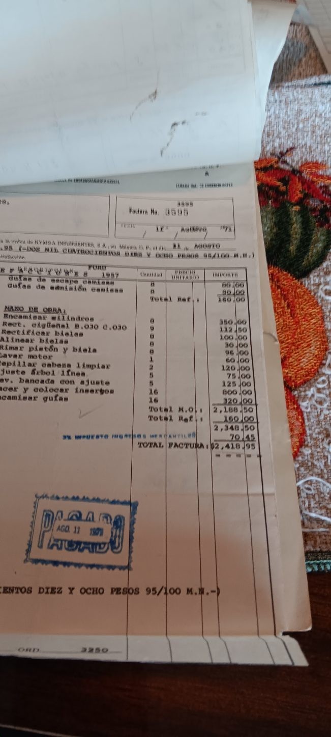 Ford-Thunderbird-1957-Convertible-33