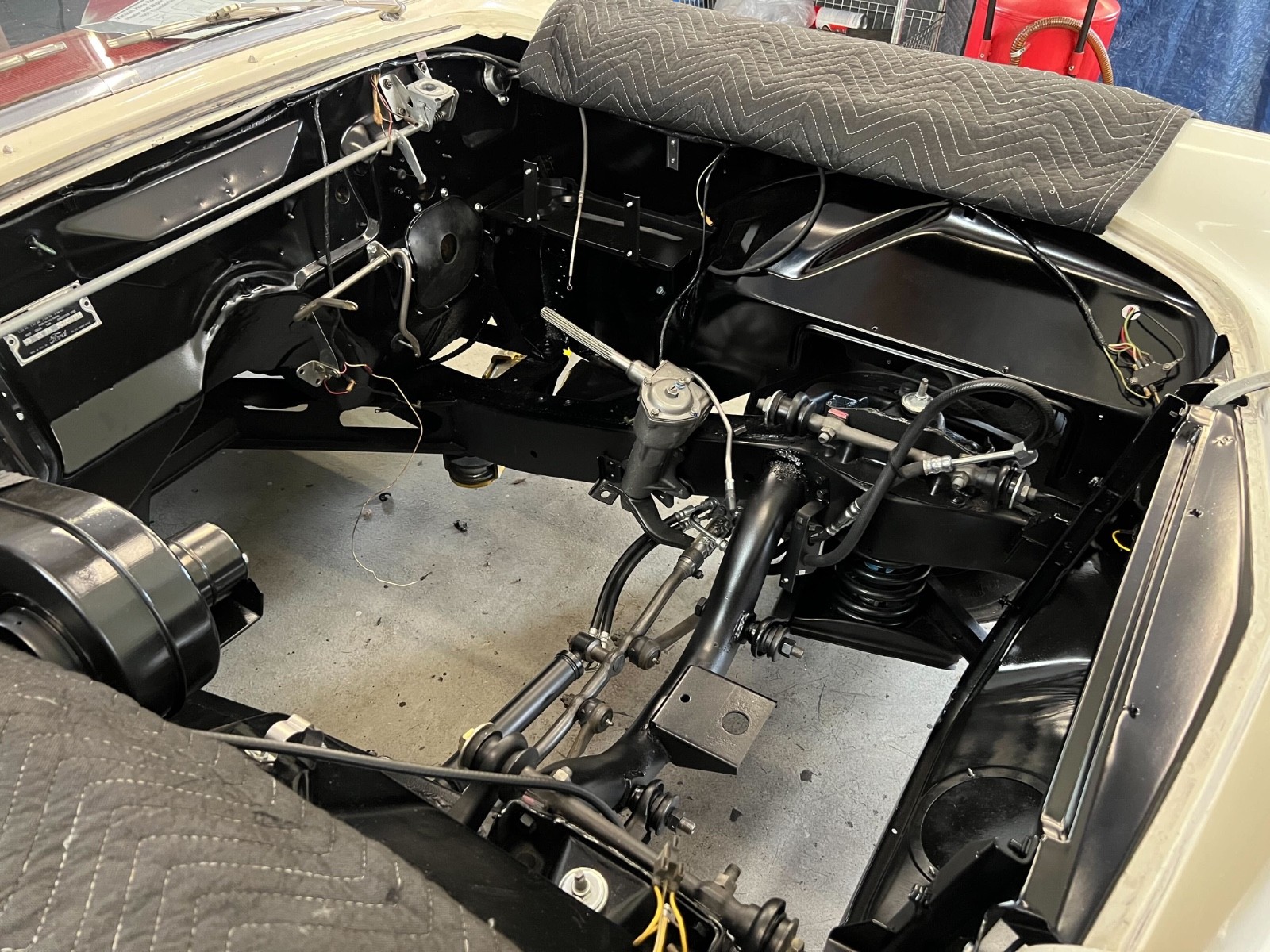 Ford-Thunderbird-1957-Convertible-34