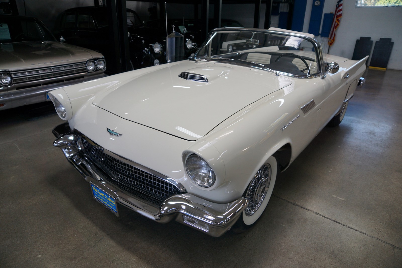 Ford Thunderbird 1957 Convertible
